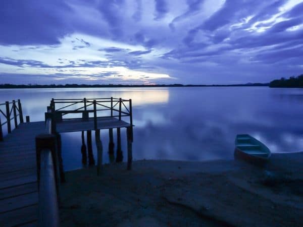 Puerto escondido sunset at the laguna de manialtepec